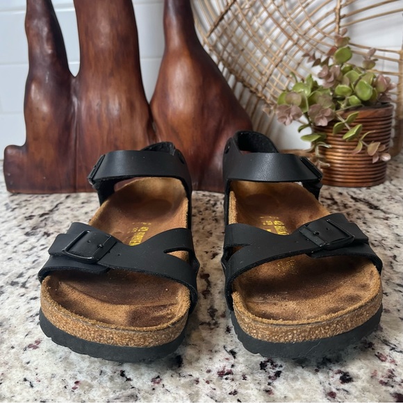 Birkenstock Rio Sandals - Picture 3 of 9